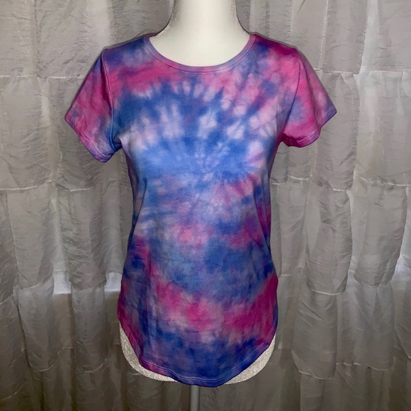 TWO children’s tie dyed tshirts! - Picture 2 of 5